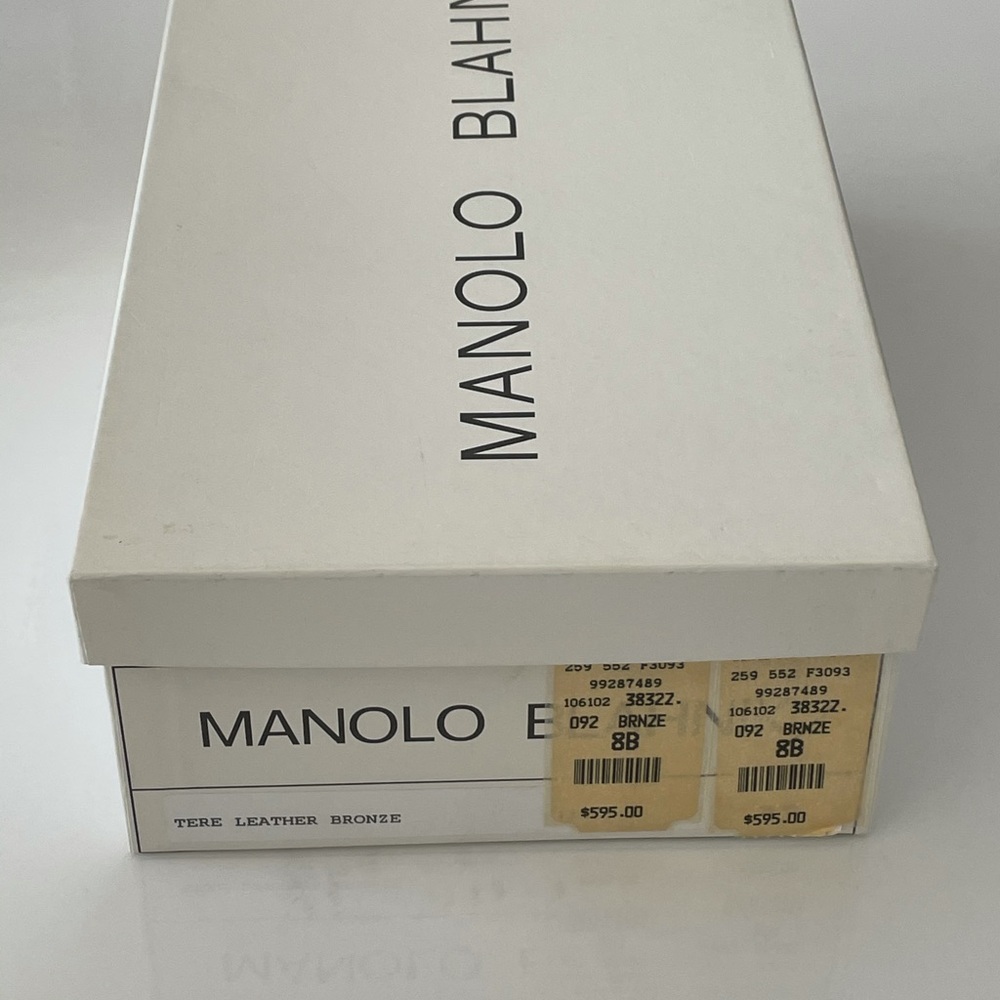 Manolo Blahnik Tere Leather Bronze Flats - Picture 2 of 7